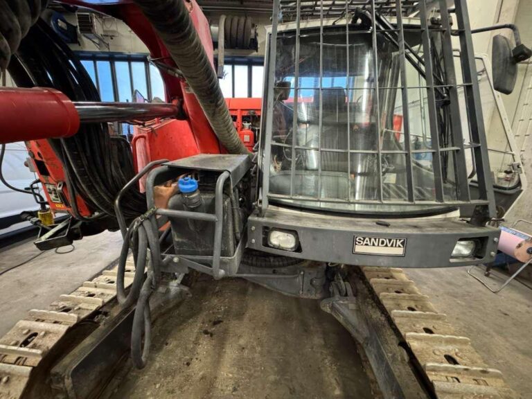 Sandvik DX800