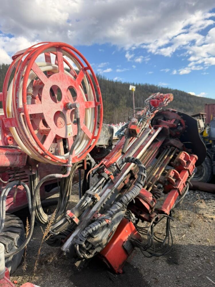 Sandvik DS421 Cabolt